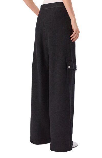 Шерстяные брюки-карго JIL SANDER черного цвета по цене 155500 руб., арт. J40KA0283/J41423, фото 4 Шерстяные брюки-карго JIL SANDER, арт. J40KA0283/J41423, фото 4