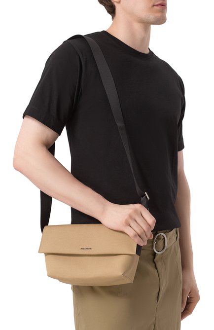 Мужская сумка utility medium JIL SANDER бежевого цвета, арт. J49WG0015-P6647 | Фото 2 (Размер: small; Драгоценные камни: Проставлено; Материал сплава: Проставлено; Материал: Текстиль; Ремень/цепочка: На ремешке)