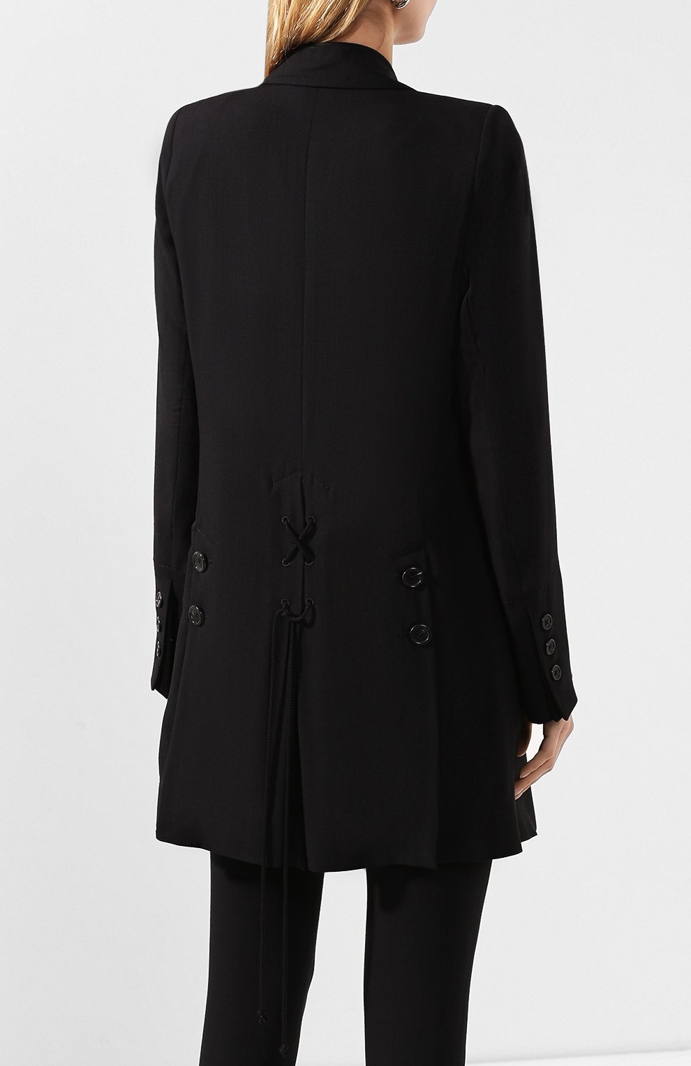 Шерстяное пальто ANN DEMEULEMEESTER черного цвета по цене 136500 руб., арт. 2001-1102-P-170-099, фото 4 Шерстяное пальто ANN DEMEULEMEESTER, арт. 2001-1102-P-170-099, фото 4