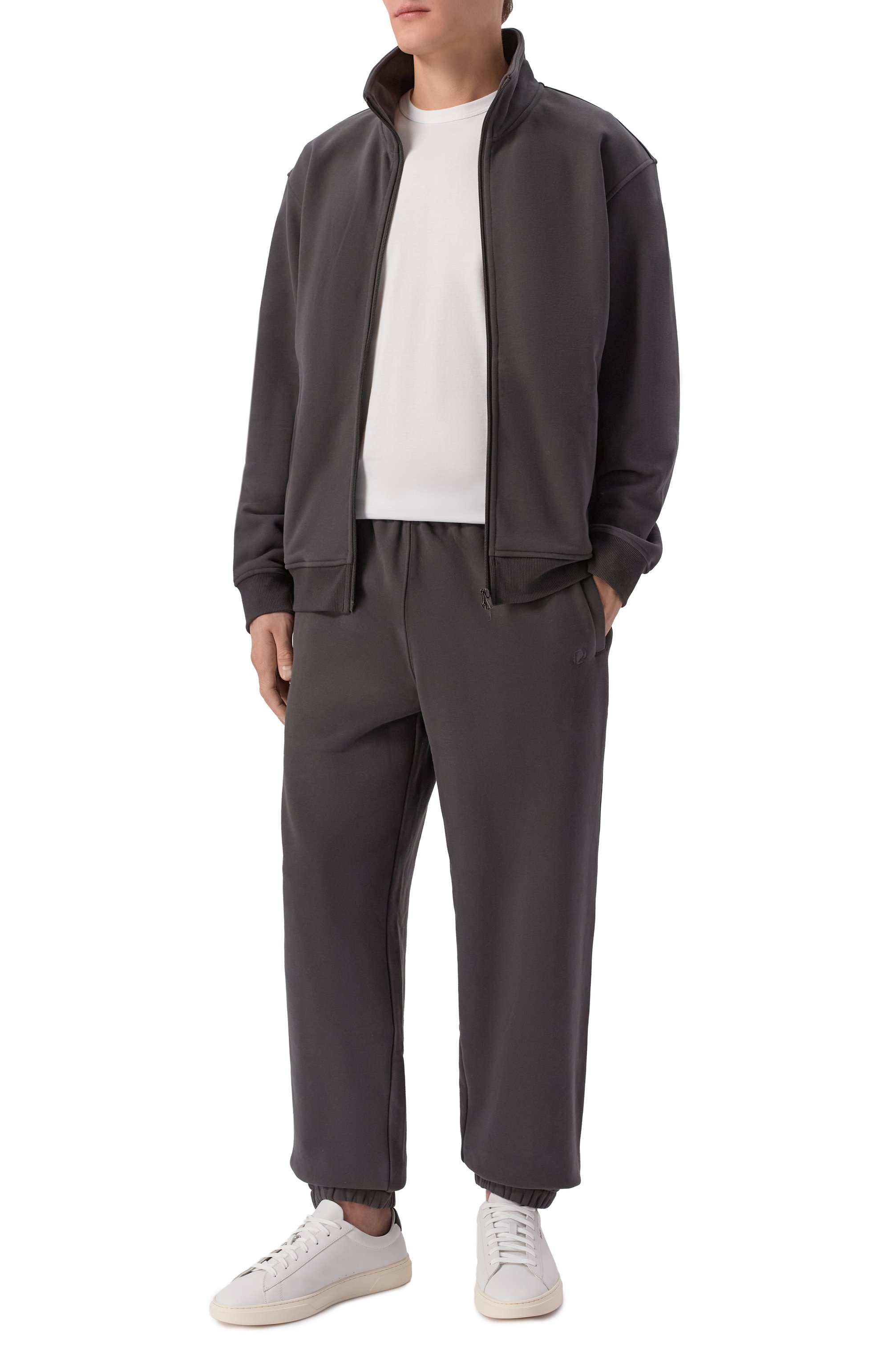 Хлопковые джоггеры 12 STOREEZ темно-серого цвета по цене 17000 руб., арт. 135781, фото 2 Хлопковые джоггеры 12 STOREEZ, арт. 135781, фото 2