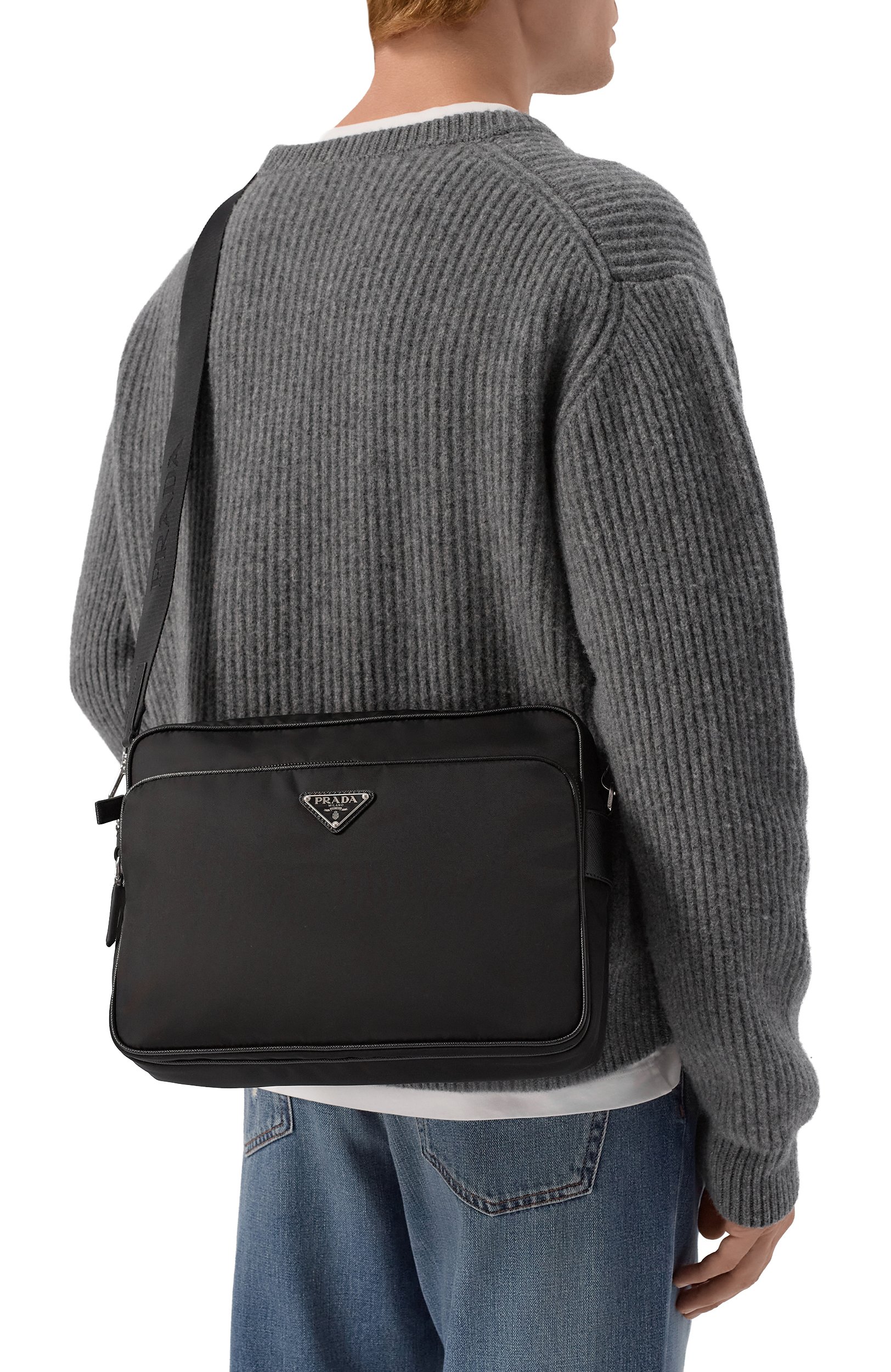 Сумка PRADA черного цвета по цене 295500 руб., арт. 2VH203V/0002DMH, фото 2 Сумка PRADA, арт. 2VH203V/0002DMH, фото 2
