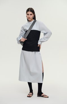 Женское хлопковое платье JIL SANDER голубого цвета, арт. J04CT0108-J45178 | Фото 7 (Длина Ж (юбки, платья, шорты): Миди; Материал внешний: Хлопок; Рукава: Длинные; Женское Кросс-КТ: Платье-одежда; Случай: Повседневный; Стили: Кэжуэл)