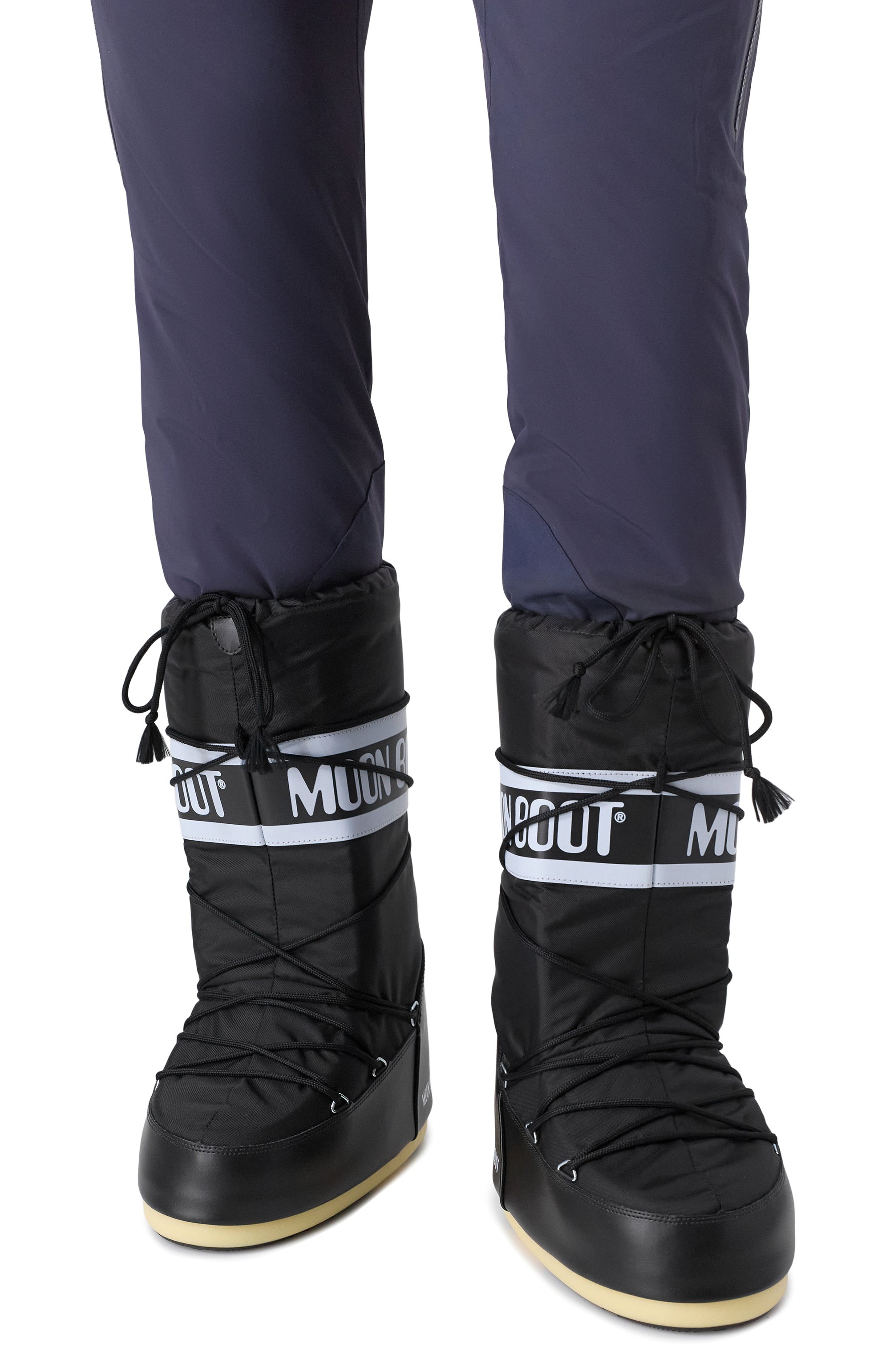 Текстильные сапоги icon MOON BOOT черного цвета по цене 24400 руб., арт. 80D1400440, фото 2 Текстильные сапоги icon MOON BOOT, арт. 80D1400440, фото 2