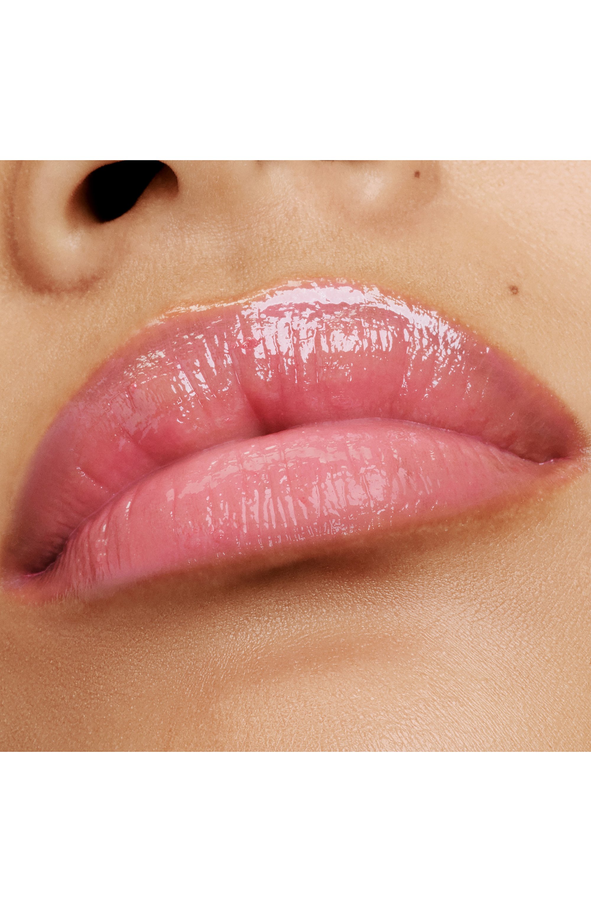 Бальзам для губ soleil lip balm, оттенок 01 rendezvous (2,8g) TOM FORD цвета по цене 5100 руб., арт. T09D-01, фото 5 Бальзам для губ soleil lip balm, оттенок 01 rendezvous (2,8g) TOM FORD, арт. T09D-01, фото 5