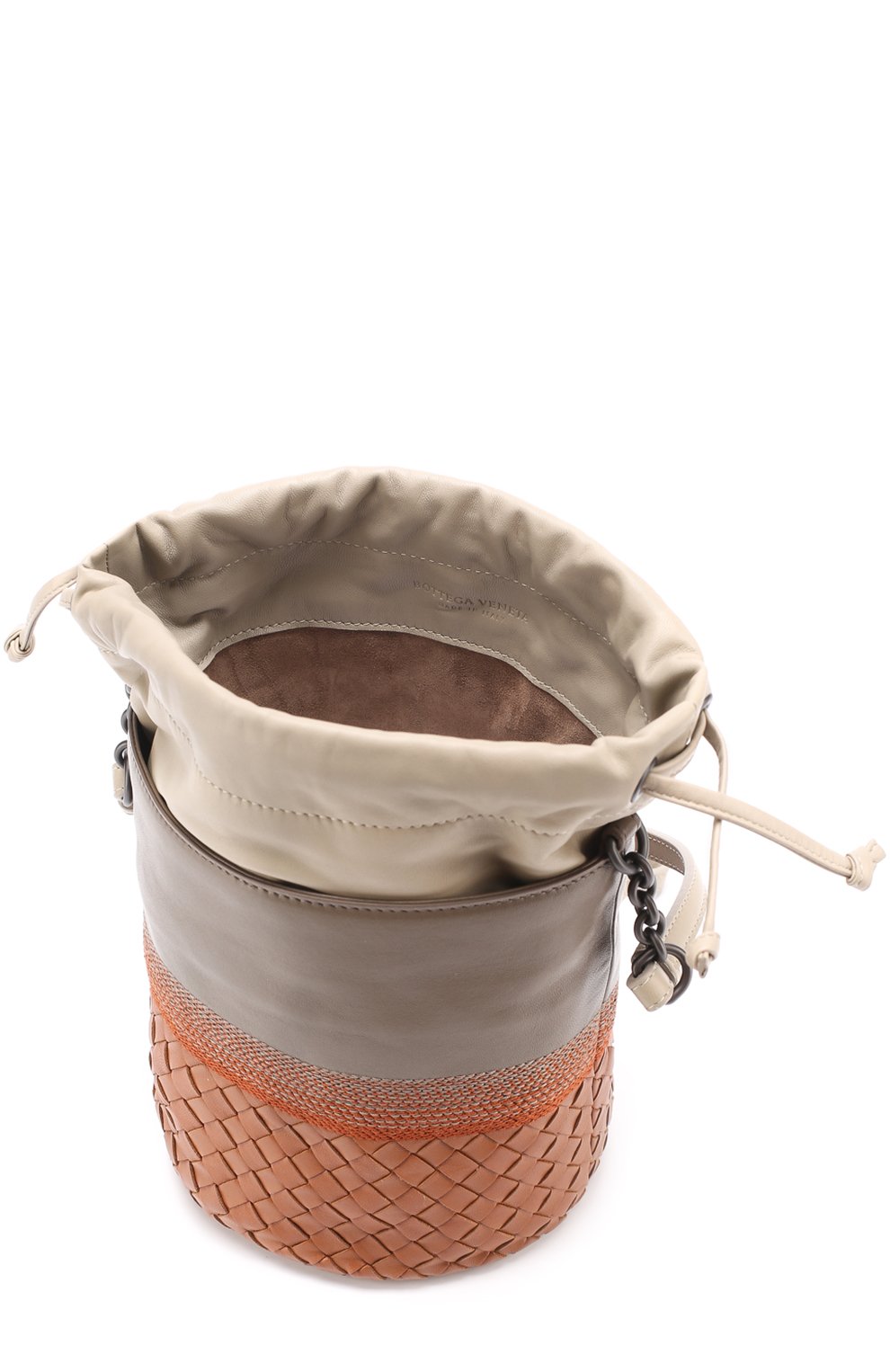 Сумка с плетением intrecciato BOTTEGA VENETA бежевого цвета по цене 160500 руб., арт. 475185/VCJZ0, фото 4 Сумка с плетением intrecciato BOTTEGA VENETA, арт. 475185/VCJZ0, фото 4