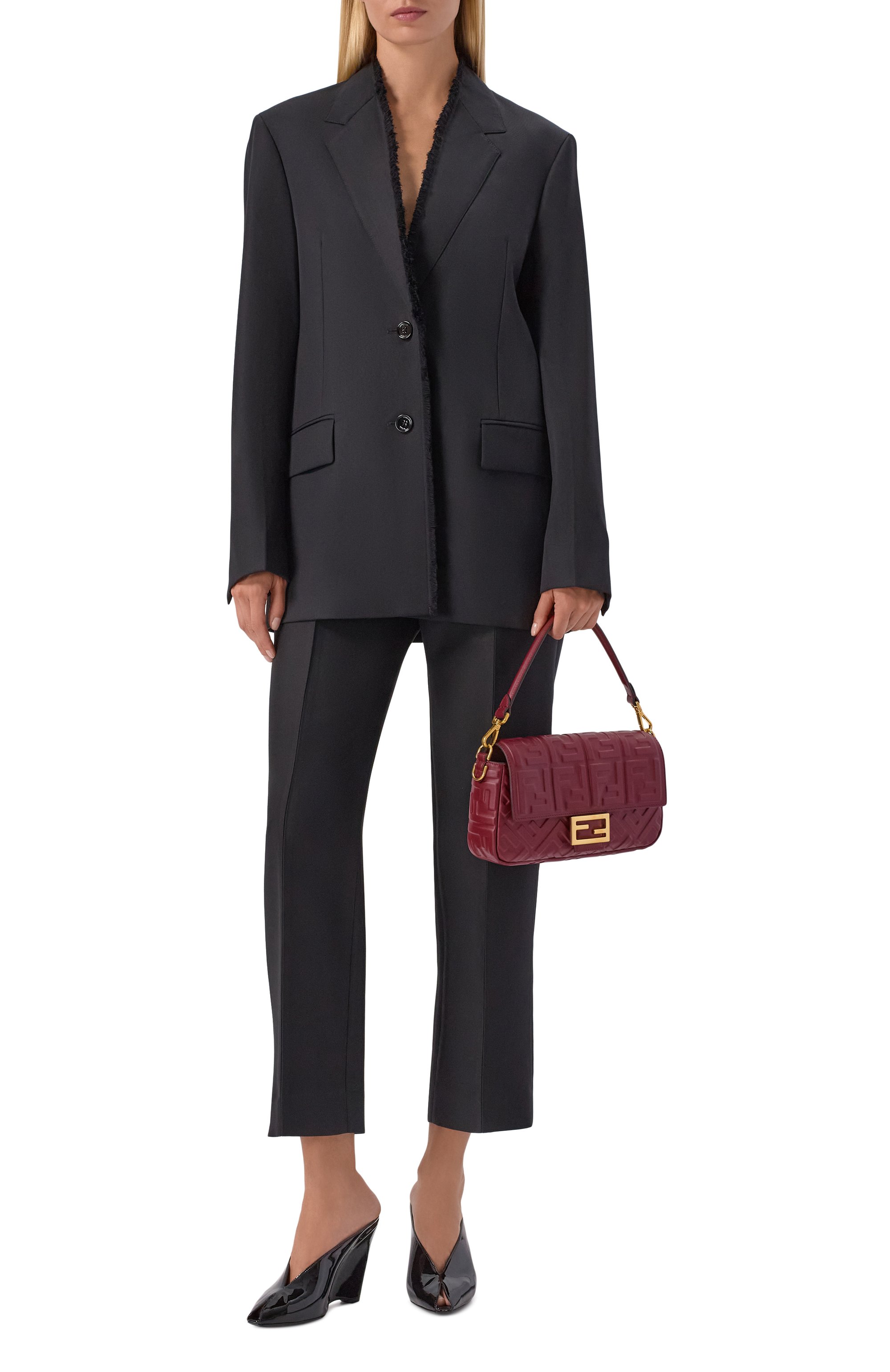 Сумка baguette medium FENDI бордового цвета по цене 482000 руб., арт. 8BR600/AT57, фото 3 Сумка baguette medium FENDI, арт. 8BR600/AT57, фото 3