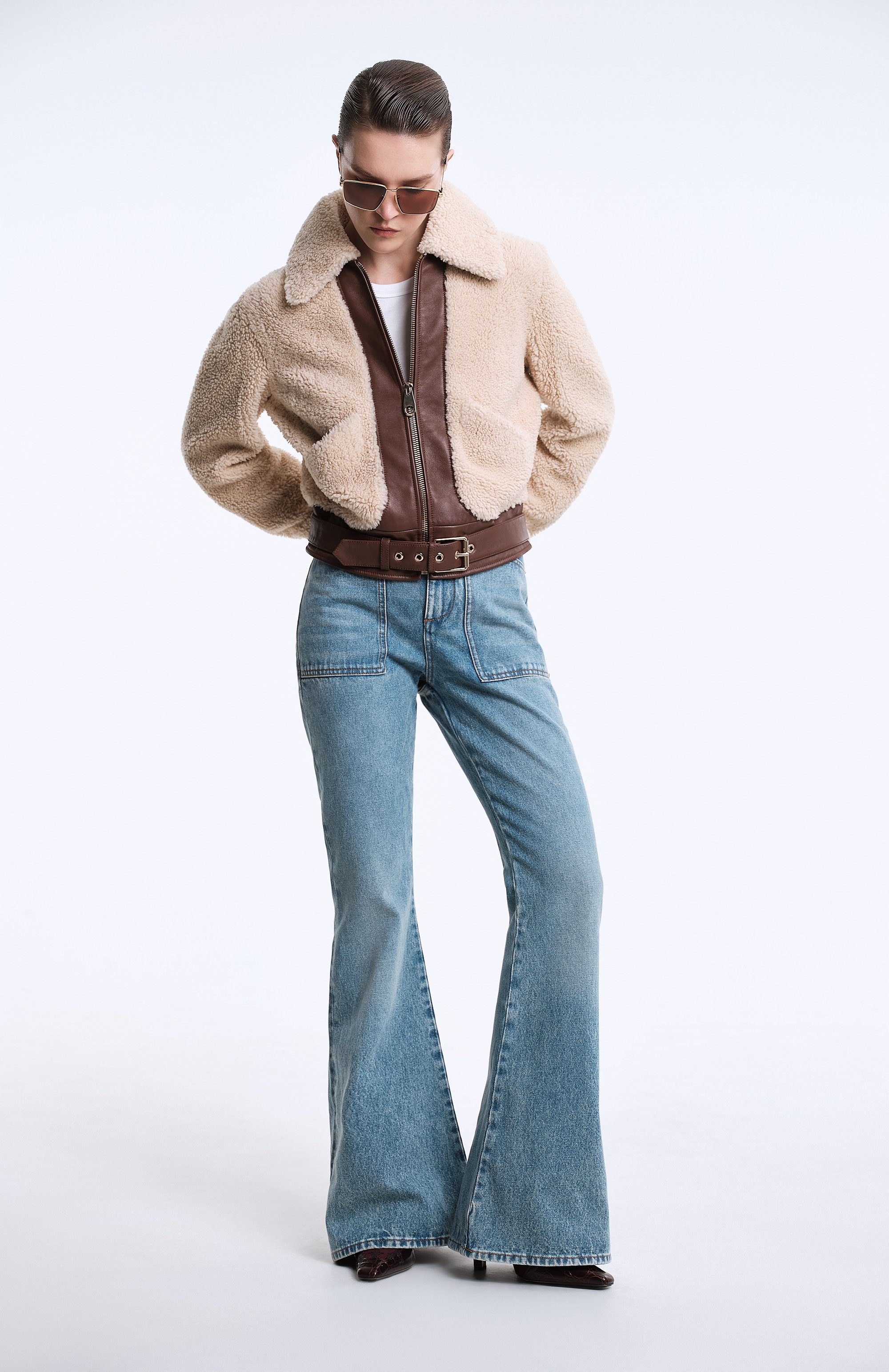 Джинсы BALMAIN голубого цвета по цене 138000 руб., арт. EF1MJ115/DF24, фото 7 Джинсы BALMAIN, арт. EF1MJ115/DF24, фото 7