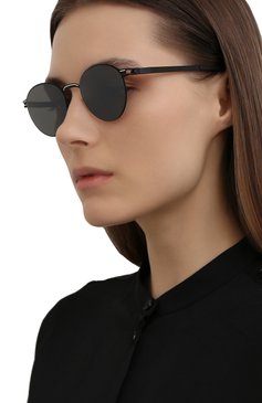 Женские солнцезащитные очки MYKITA черного цвета, арт. CARL0/BLACK/WHITE/MIRR0R BLACK 363 | Фото 2 (Кросс-КТ: С/з-унисекс; Региональные ограничения белый список (Axapta Mercury): RU; Тип очков: С/з; Очки форма: Круглые; Оптика Гендер: оптика-унисекс)