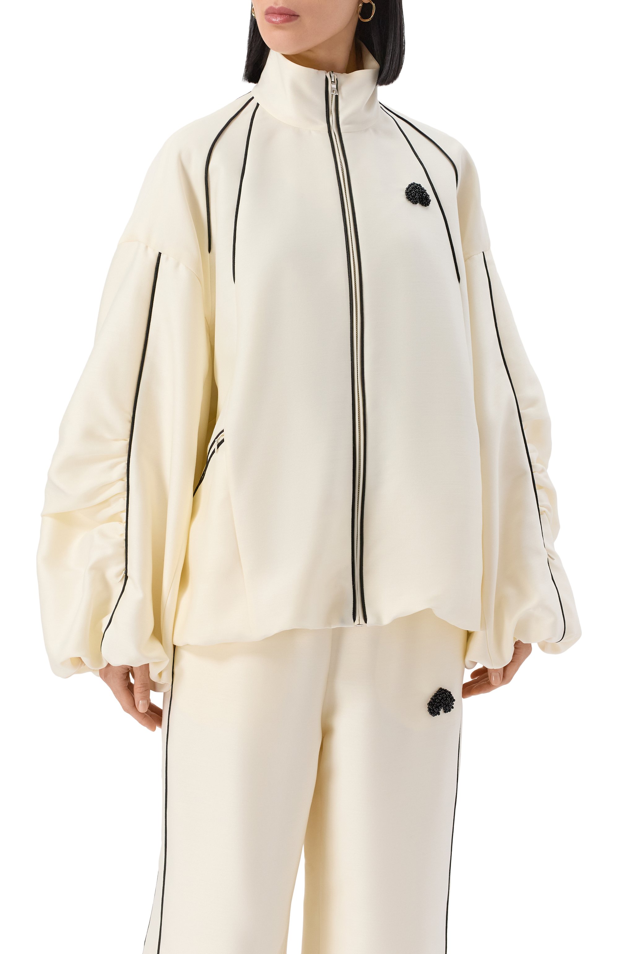 Бомбер из шерсти и шелка AKHMADULLINA кремового цвета по цене 199900 руб., арт. 1226.2K800/W003, фото 3 Бомбер из шерсти и шелка AKHMADULLINA, арт. 1226.2K800/W003, фото 3