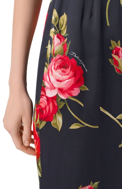 Атласное платье DOLCE & GABBANA черного цвета по цене 257500 руб., арт. F6GAST/FSICD, фото 4 Атласное платье DOLCE & GABBANA, арт. F6GAST/FSICD, фото 4
