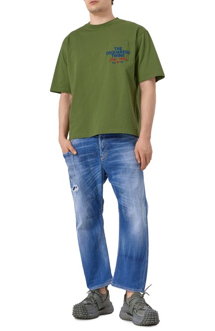 Мужские джинсы DSQUARED2 синего цвета, арт. S71LB1579/S30342 | Фото 2 (Драгоценные камни: Проставлено; Материал внешний: Хлопок; Материал сплава: Проставлено; Длина (брюки, джинсы): Укороченные)