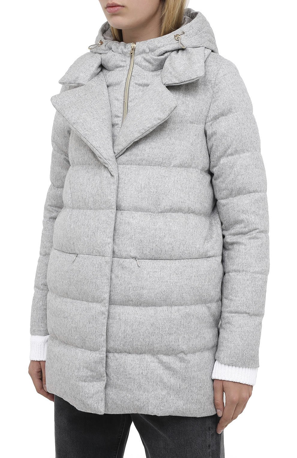 Пуховая куртка HERNO серебряного цвета по цене 174000 руб., арт. PI1129D/38087, фото 4 Пуховая куртка HERNO, арт. PI1129D/38087, фото 4