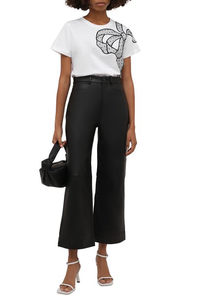 Хлопковая футболка REDVALENTINO белого цвета по цене 28800 руб., арт. WR0MG12B/687, фото 2 Хлопковая футболка REDVALENTINO, арт. WR0MG12B/687, фото 2