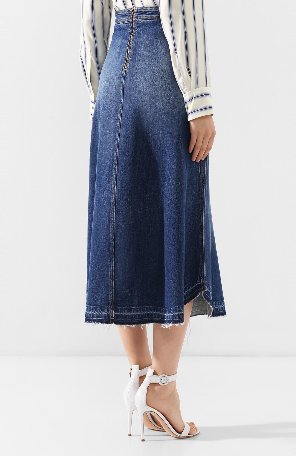 Джинсовая юбка PHILOSOPHY DI LORENZO SERAFINI синего цвета по цене 35350 руб., арт. V0105/730, фото 4 Джинсовая юбка PHILOSOPHY DI LORENZO SERAFINI, арт. V0105/730, фото 4