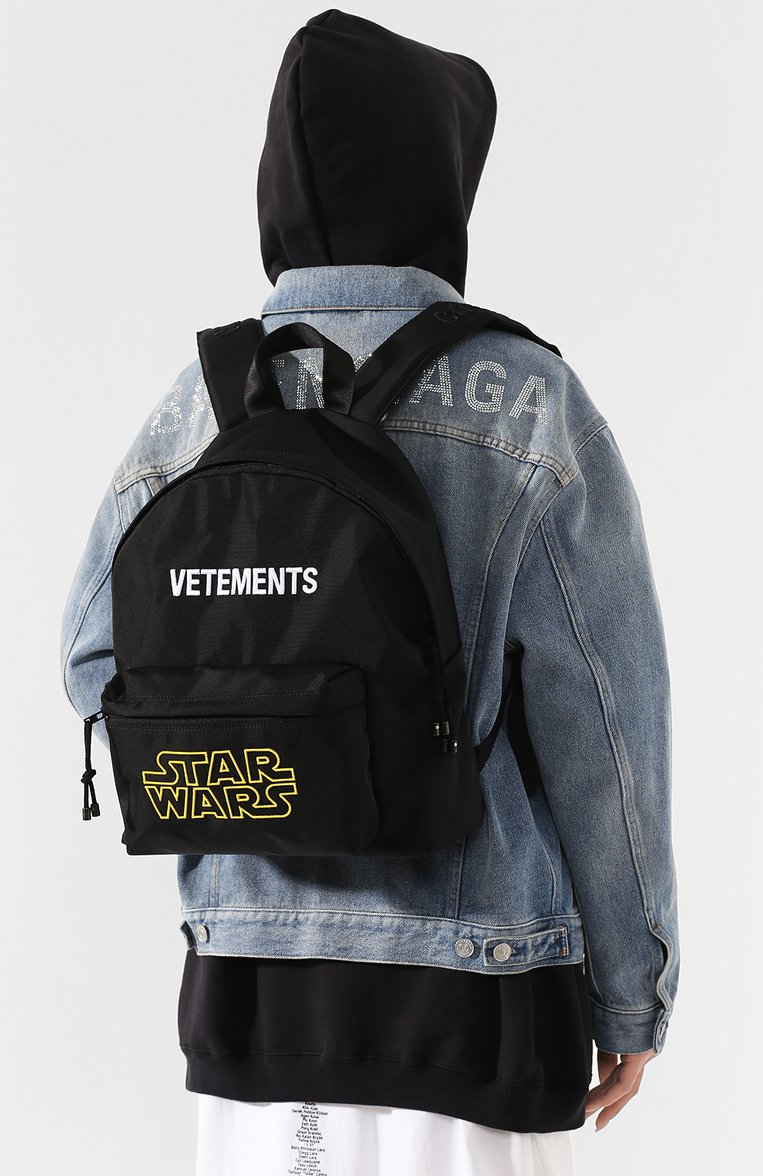 Женский рюкзак star wars x vetements VETEMENTS черного цвета, арт. USW21BA039 1301/W | Фото 2 (Размер: large; Материал: Текстиль; Драгоценные камни: Проставлено; Материал сплава: Проставлено; Стили: Кэжуэл)