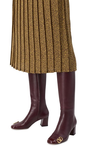 Кожаные сапоги veeside 70 VALENTINO бордового цвета по цене 238000 руб., арт. 9W2S0PT6/KLD, фото 2 Кожаные сапоги veeside 70 VALENTINO, арт. 9W2S0PT6/KLD, фото 2