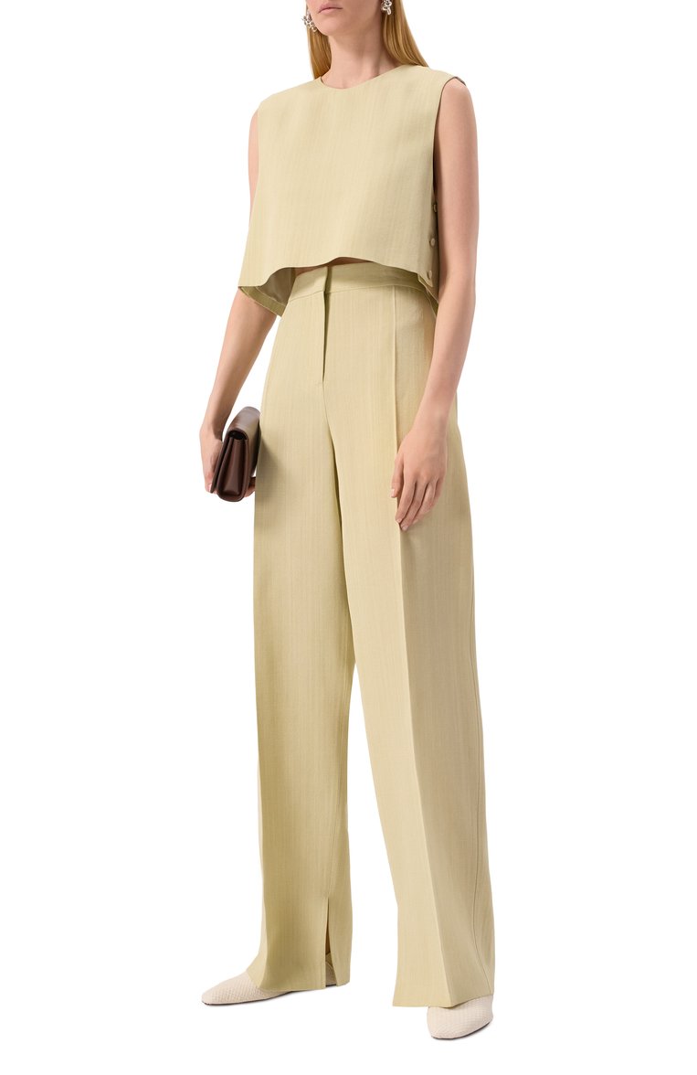 Женские брюки из вискозы и шелка JIL SANDER светло-зеленого цвета, арт. J02KA0294-J65005 | Фото 2 (Длина (брюки, джинсы): Стандартные; Материал внешний: Вискоза, Шелк; Женское Кросс-КТ: Брюки-одежда; Силуэт Ж (брюки и джинсы): Широкие; Случай: Формальный; Кросс-КТ: костюм; Стили: Минимализм)