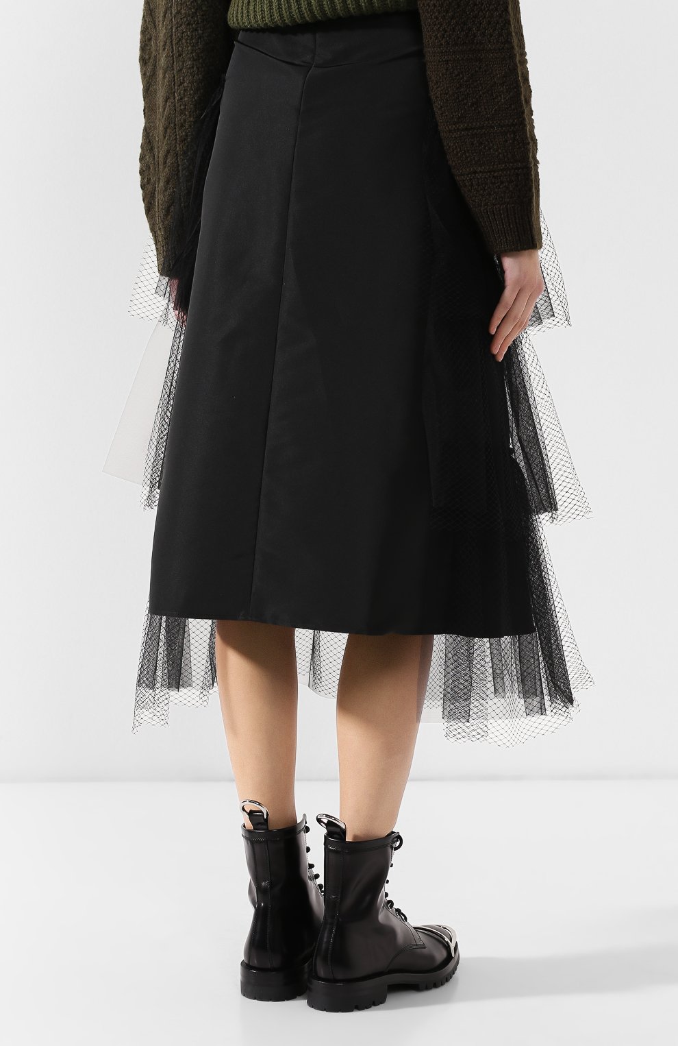 Многоярусная юбка-миди BURBERRY черного цвета по цене 156000 руб., арт. 8003484, фото 4 Многоярусная юбка-миди BURBERRY, арт. 8003484, фото 4