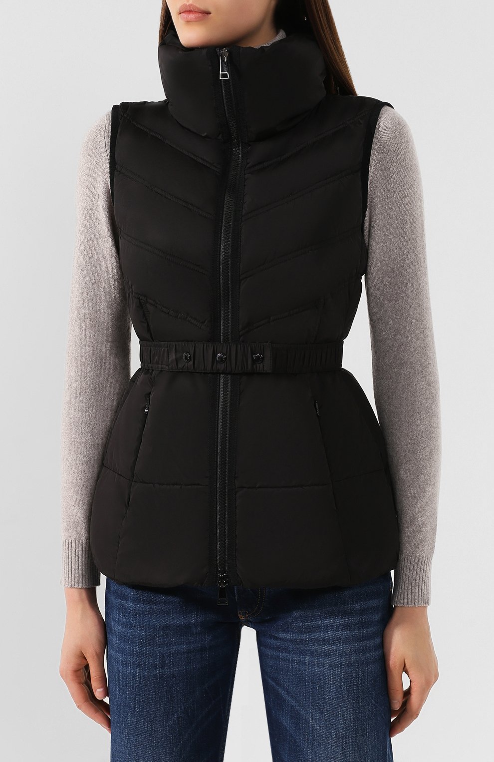 Жилет moncler aigre MONCLER черного цвета по цене 56700 руб., арт. E2-093-48301-00-C0068, фото 3 Жилет moncler aigre MONCLER, арт. E2-093-48301-00-C0068, фото 3