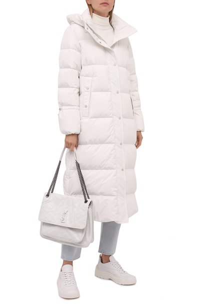 Пуховик MOORER белого цвета по цене 369500 руб., арт. BREUIL-STP/M0DGI200003-TEPA023, фото 2 Пуховик MOORER, арт. BREUIL-STP/M0DGI200003-TEPA023, фото 2