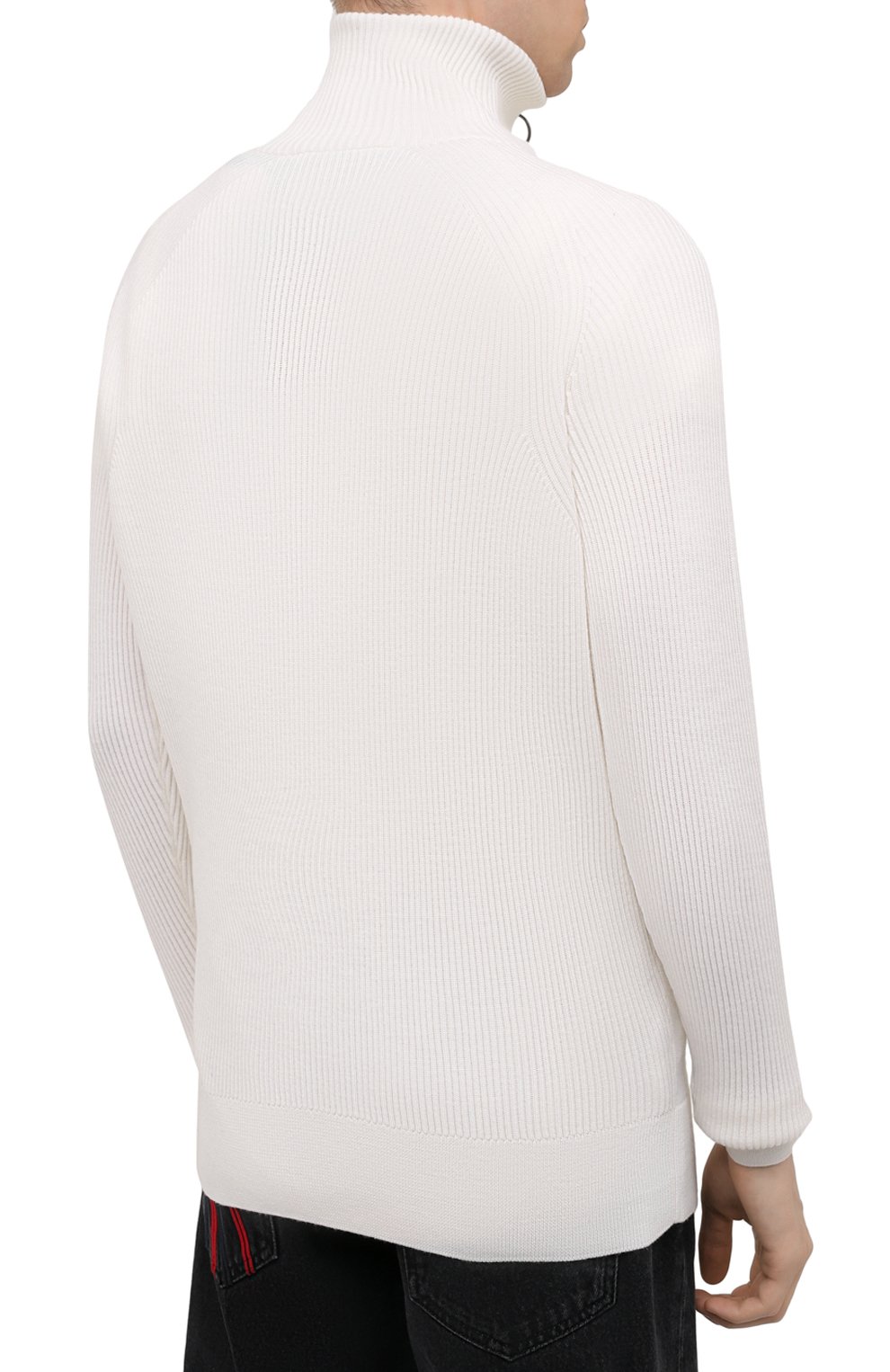 Шерстяной свитер WINDSOR кремового цвета по цене 36400 руб., арт. 13 RAFFAELE-HZ 10012224, фото 4 Шерстяной свитер WINDSOR, арт. 13 RAFFAELE-HZ 10012224, фото 4