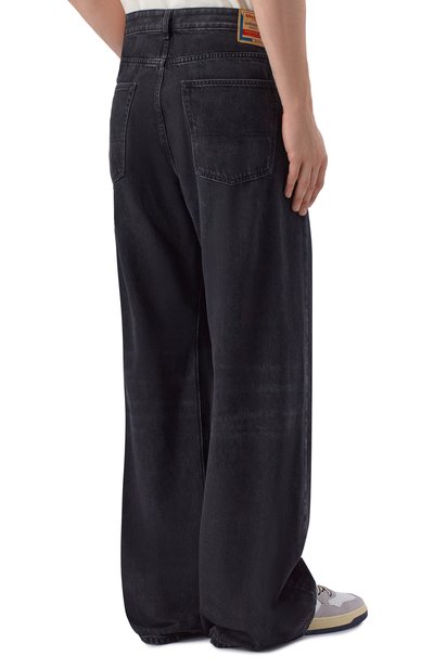 Джинсы d-rise DIESEL черного цвета по цене 21650 руб., арт. A06372/09P09, фото 4 Джинсы d-rise DIESEL, арт. A06372/09P09, фото 4