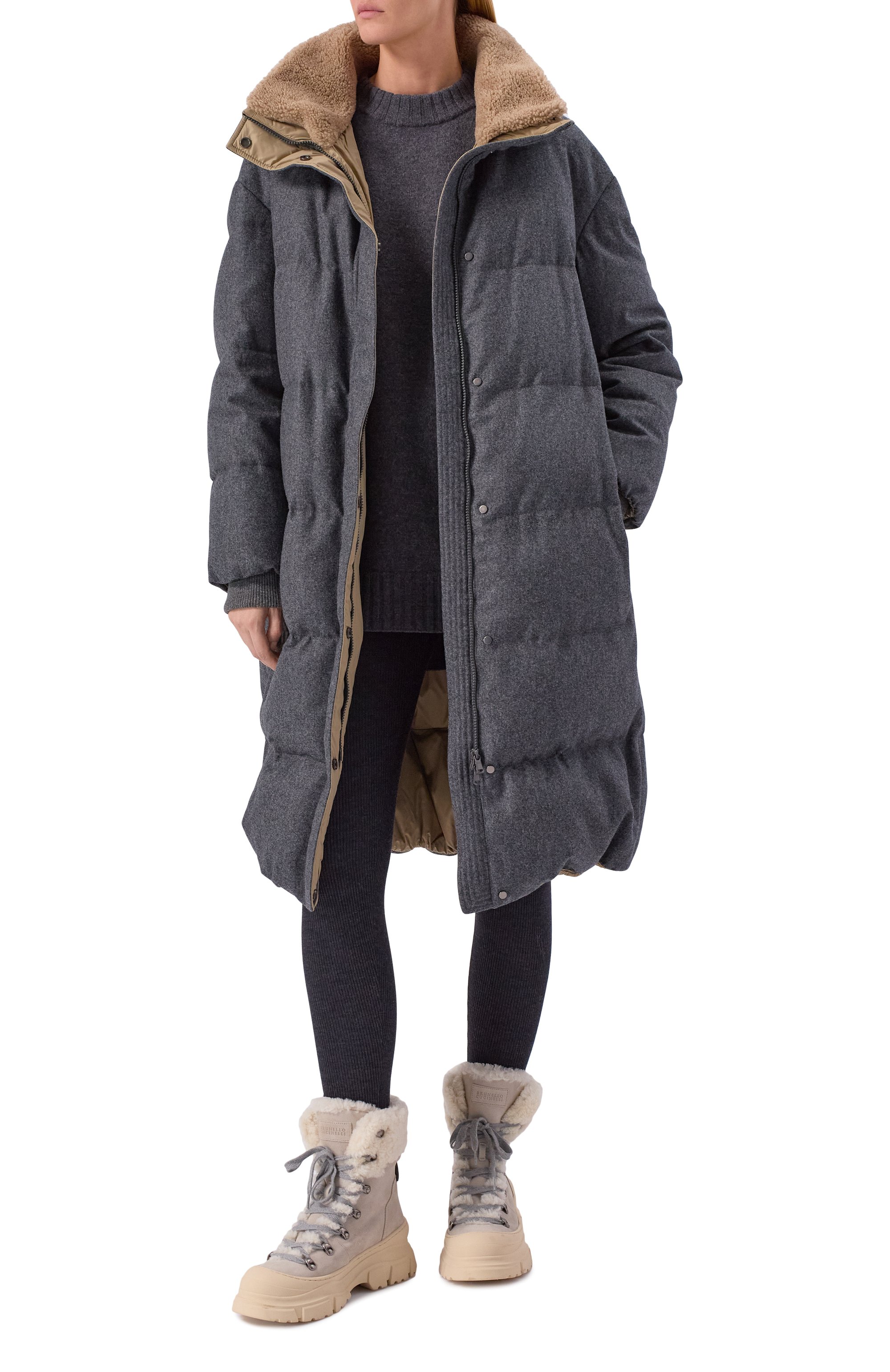 Шерстяной пуховик BRUNELLO CUCINELLI серого цвета по цене 899500 руб., арт. M038P9475, фото 2 Шерстяной пуховик BRUNELLO CUCINELLI, арт. M038P9475, фото 2