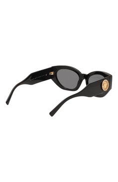 Женские солнцезащитные очки VERSACE черного цвета, арт. 4376B-GB1/87 | Фото 4 (Тип очков: С/з; Материал: Пластик; Нос: Не проставлено; Региональные ограничения белый список (Axapta Mercury): Не проставлено; Оптика Гендер: оптика-женское; Очки форма: Cat-eye)