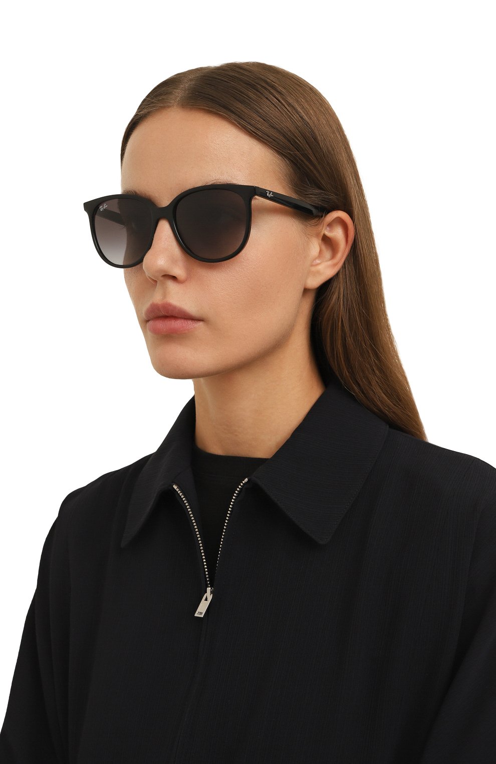 Солнцезащитные очки RAY-BAN черного цвета по цене 19100 руб., арт. 4378-601/8G, фото 2 Солнцезащитные очки RAY-BAN, арт. 4378-601/8G, фото 2