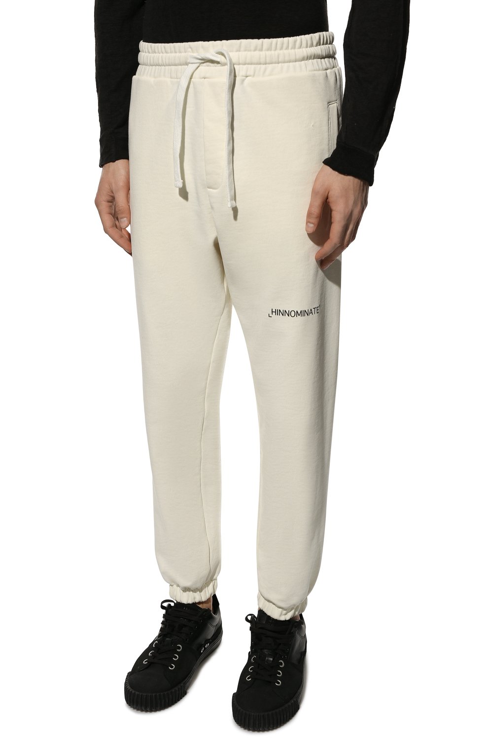 Хлопковые джоггеры HINNOMINATE кремового цвета по цене 12700 руб., арт. HUS2/HNM37SP, фото 3 Хлопковые джоггеры HINNOMINATE, арт. HUS2/HNM37SP, фото 3