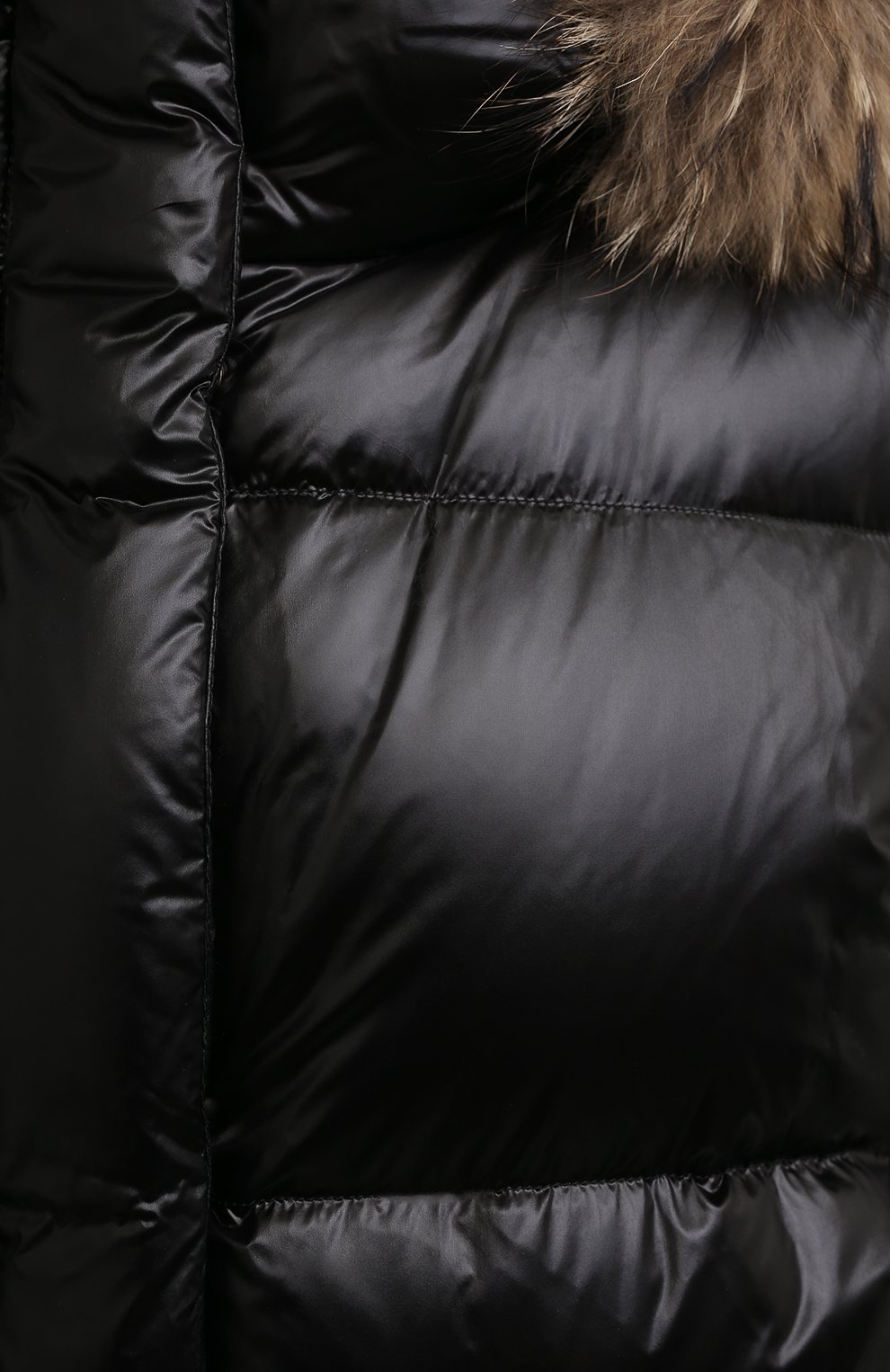 Пуховик WOOLRICH черного цвета по цене 117500 руб., арт. CFWW0U0584FR/UT1702, фото 5 Пуховик WOOLRICH, арт. CFWW0U0584FR/UT1702, фото 5