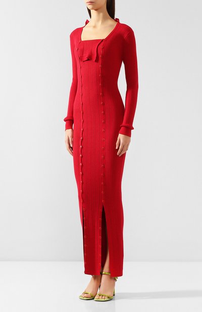 Платье из вискозы JACQUEMUS красного цвета по цене 45400 руб., арт. 194KN10/07440, фото 3 Платье из вискозы JACQUEMUS, арт. 194KN10/07440, фото 3