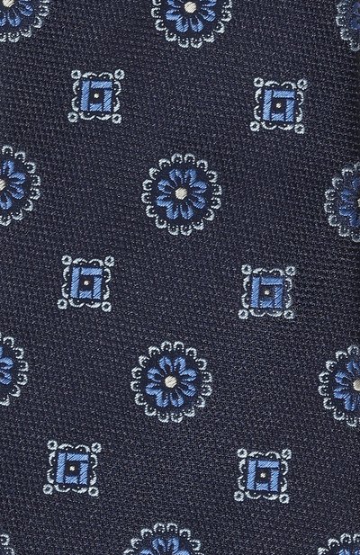 Шелковый галстук CANALI темно-синего цвета по цене 19250 руб., арт. 18/HJ03866, фото 4 Шелковый галстук CANALI, арт. 18/HJ03866, фото 4