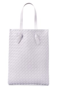 Светло-сиреневый