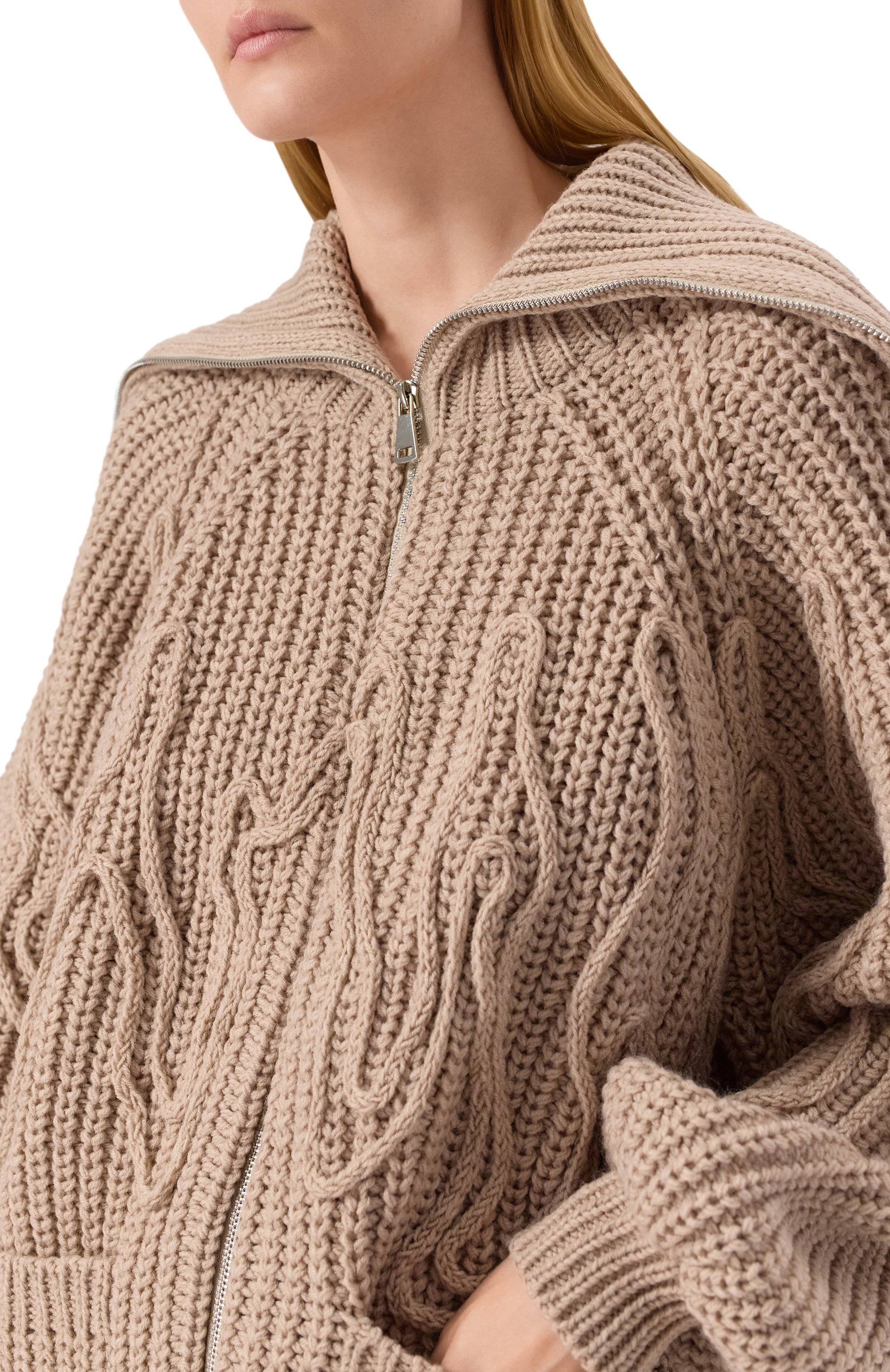 Шерстяной кардиган AKHMADULLINA бежевого цвета по цене 159900 руб., арт. 1125.2KZ630/W637, фото 5 Шерстяной кардиган AKHMADULLINA, арт. 1125.2KZ630/W637, фото 5