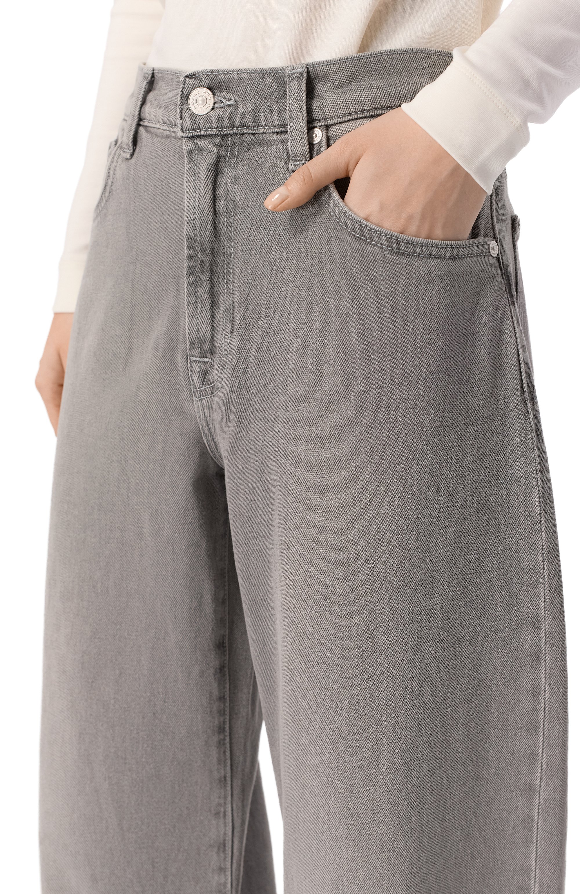 Джинсы bonnie 7 FOR ALL MANKIND серого цвета по цене 27800 руб., арт. 7UF70C31/B0NNIE CURVILINEAR, фото 5 Джинсы bonnie 7 FOR ALL MANKIND, арт. 7UF70C31/B0NNIE CURVILINEAR, фото 5