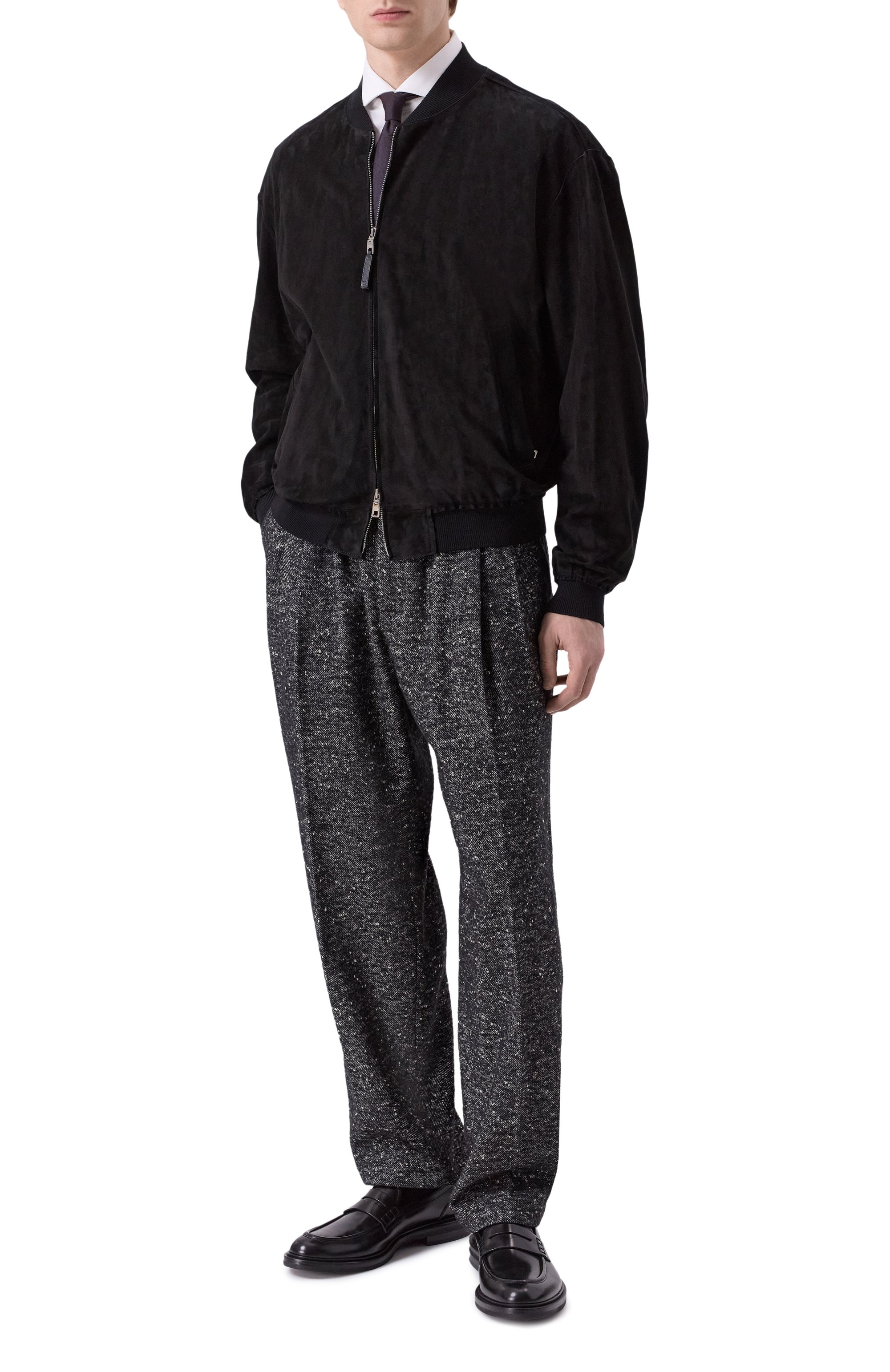 Шерстяные брюки DOLCE & GABBANA темно-серого цвета по цене 139500 руб., арт. GP12RT/FCZAM, фото 2 Шерстяные брюки DOLCE & GABBANA, арт. GP12RT/FCZAM, фото 2