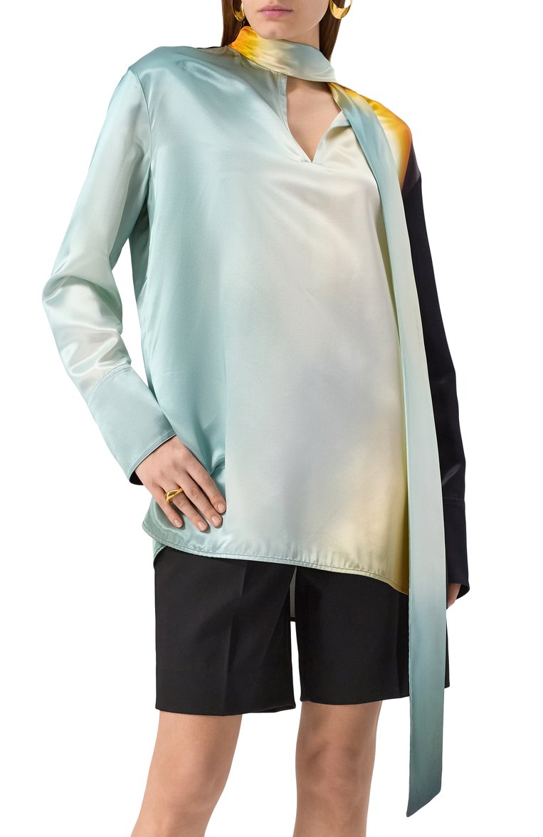 Женская атласная блузка JIL SANDER разноцветного цвета, арт. J01NC0160-J65303 | Фото 3 (Рукава: Длинные; Длина (для топов): Удлиненные; Материал внешний: Вискоза; Стили: Минимализм; Принт: Без принта; Женское Кросс-КТ: Блуза-одежда; Автоматизация состава: Проставлено; Автоматизация ТО: Проставлено)
