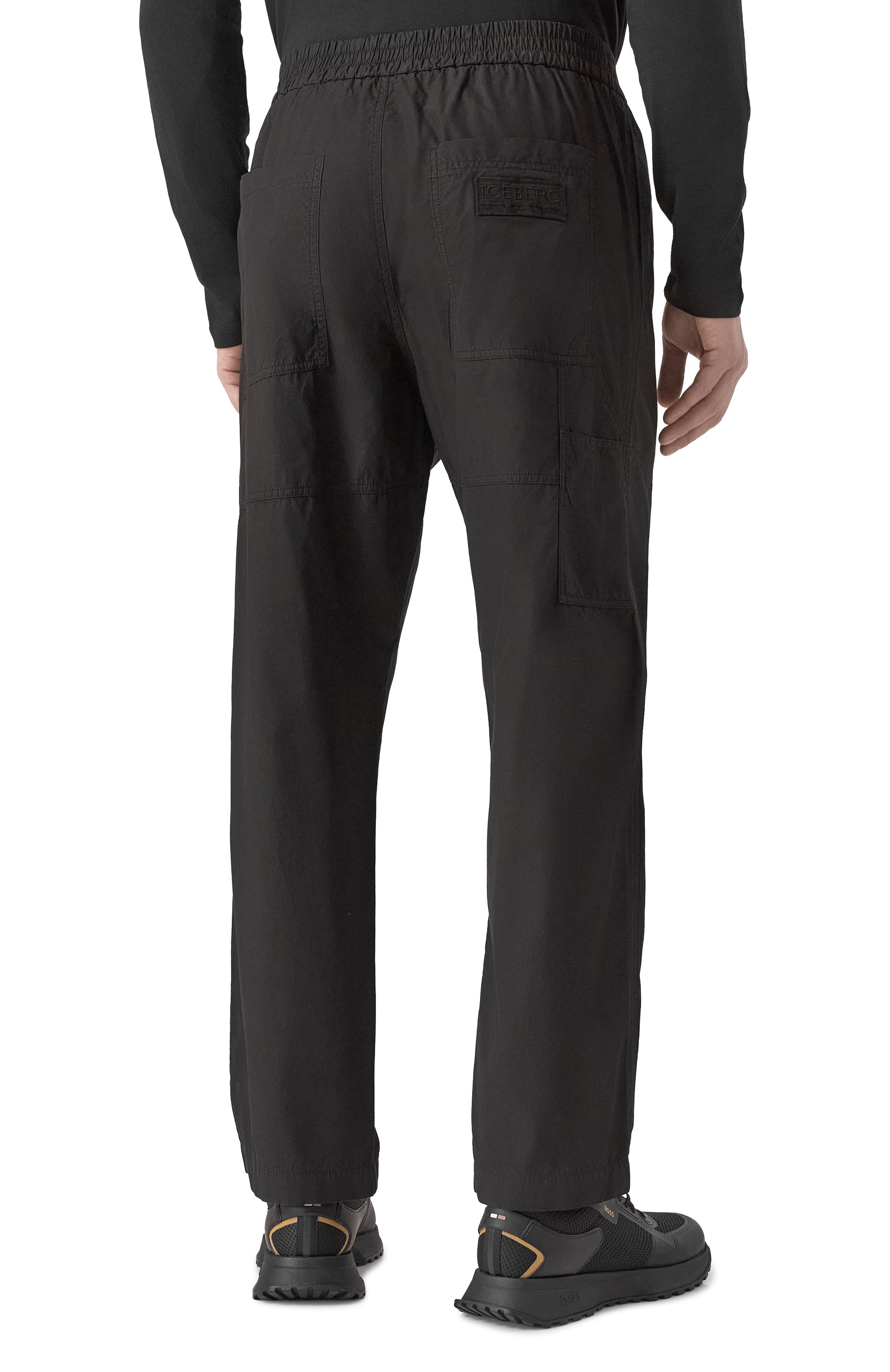 Хлопковые брюки ICEBERG черного цвета по цене 28950 руб., арт. B080/0032, фото 4 Хлопковые брюки ICEBERG, арт. B080/0032, фото 4