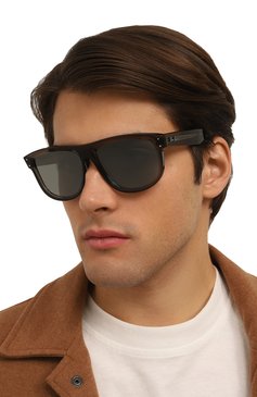 Женские солнцезащитные очки RAY-BAN серого цвета, арт. R0501S-6707GS | Фото 3 (Нос: Не проставлено; Региональные ограничения белый список (Axapta Mercury): Не проставлено; Тип очков: С/з; Кросс-КТ: С/з-унисекс; Материал: Пластик; Очки форма: Квадратные; Оптика Гендер: оптика-унисекс)