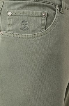 Мужские джинсы traditional fit BRUNELLO CUCINELLI светло-зеленого цвета, арт. M277PD3210 | Фото 6 (Материал внешний: Хлопок, Деним; Длина (брюки, джинсы): Стандартные; Кросс-КТ: Де�ним; Силуэт М (брюки): Прямые; Стили: Милитари, Повседневный; Автоматизация состава: Проставлено; Автоматизация ТО: Проставлено)
