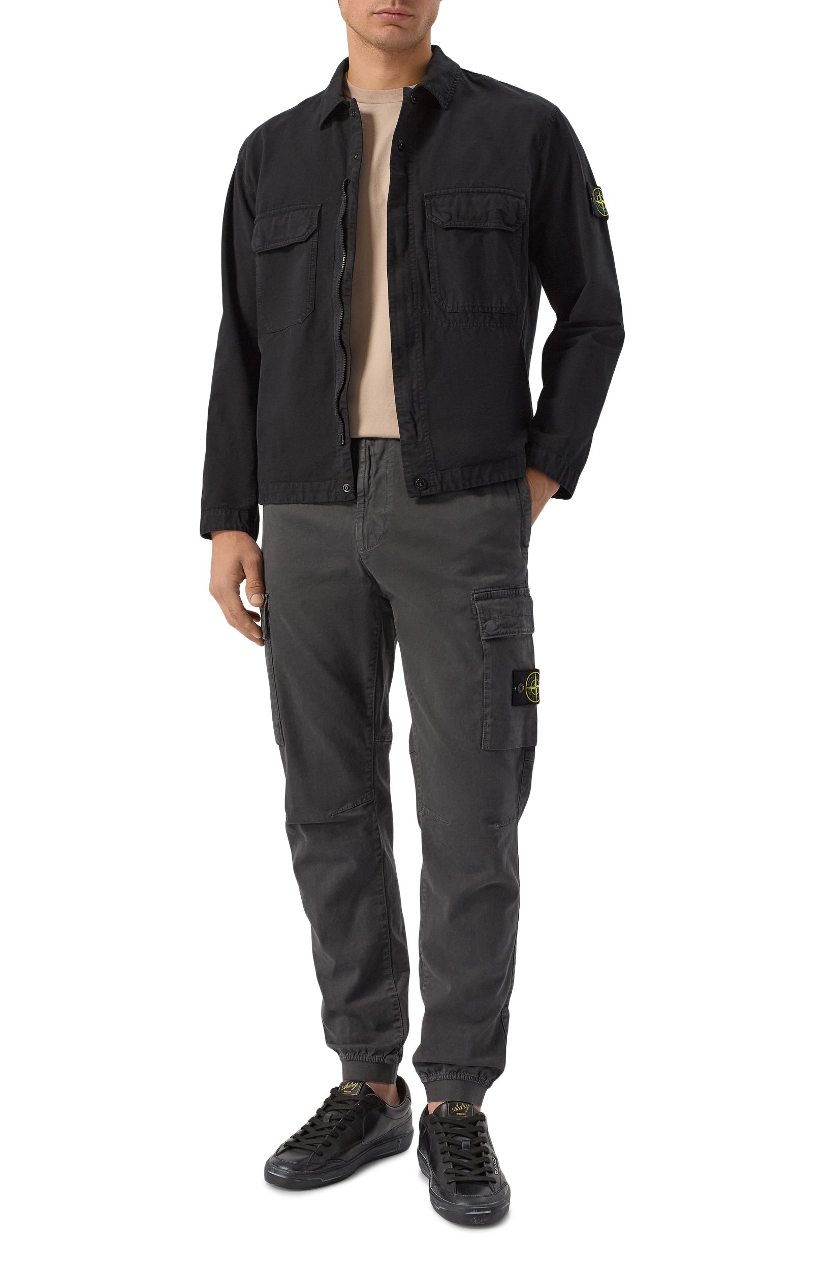 Хлопковые джоггеры STONE ISLAND темно-серого цвета по цене 58600 руб., арт. K2S153100033/S00L1, фото 2 Хлопковые джоггеры STONE ISLAND, арт. K2S153100033/S00L1, фото 2