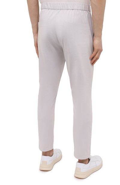 Брюки KAZUYUKI KUMAGAI светло-серого цвета по цене 41050 руб., арт. AP11-225, фото 4 Брюки KAZUYUKI KUMAGAI, арт. AP11-225, фото 4