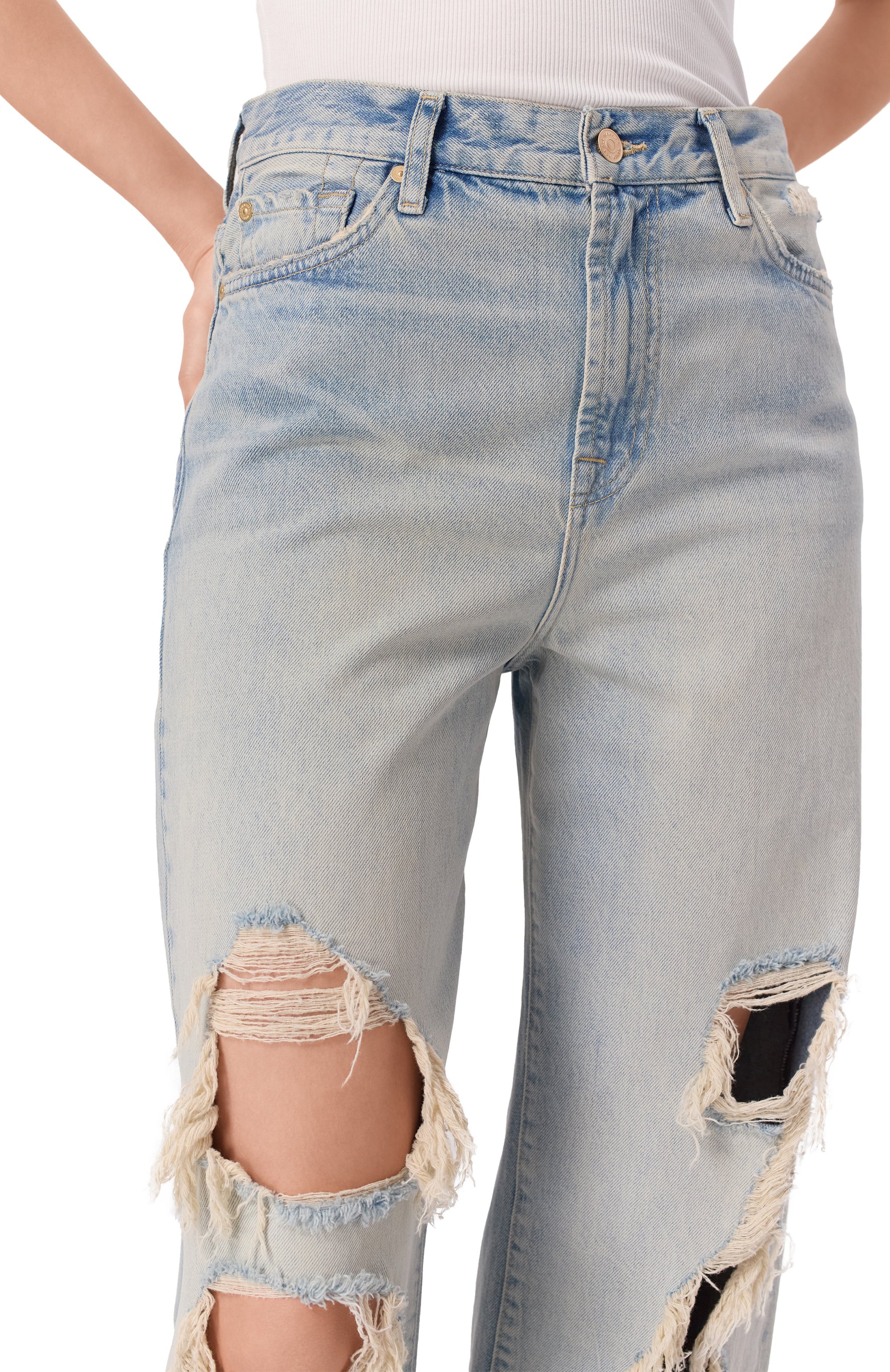 Джинсы low slung wide leg 7 FOR ALL MANKIND голубого цвета по цене 29950 руб., арт. 7U230066PAS, фото 5 Джинсы low slung wide leg 7 FOR ALL MANKIND, арт. 7U230066PAS, фото 5