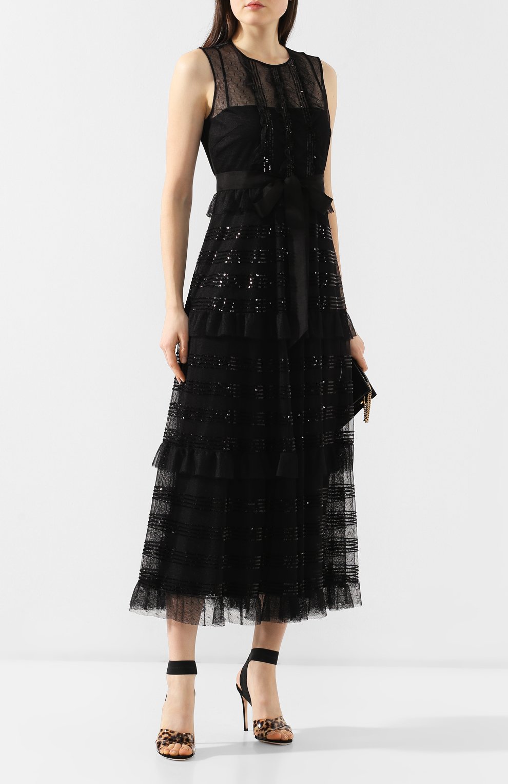 Платье с оборками REDVALENTINO черного цвета по цене 89400 руб., арт. RR3VA00H/CYB, фото 2 Платье с оборками REDVALENTINO, арт. RR3VA00H/CYB, фото 2