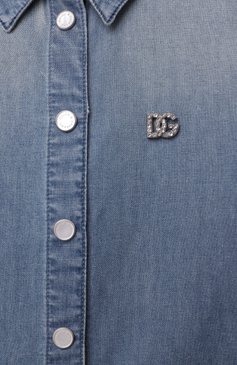 Детское джинсовая рубашка DOLCE & GABBANA голубого цвета, арт. L56S32/LDD07/2-6 | Фото 3 (Рукава: Длинные; Материал внешний: Деним, Хлопок; Случай: Повседневный; Автоматизация состава: Проставлено; Автоматизация ТО: Проставлено; Ростовка одежда: 4 года | 104 см, 2 года | 92 см, 3 года | 98 см, 6 лет | 116 см, 5 лет | 110 см)
