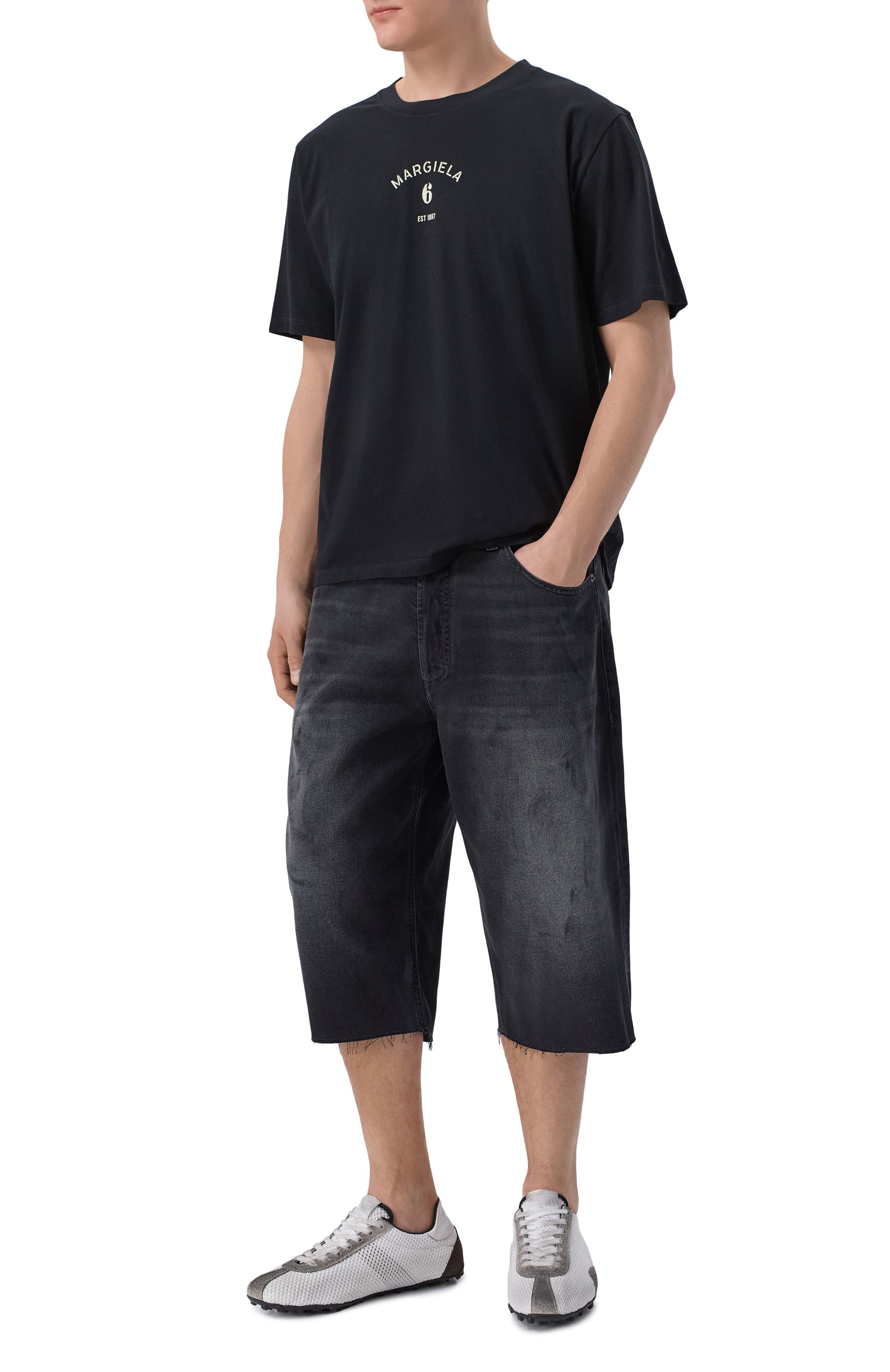 Джинсовые шорты MM6 темно-серого цвета по цене 64500 руб., арт. SH0MU0014/M30064, фото 2 Джинсовые шорты MM6, арт. SH0MU0014/M30064, фото 2