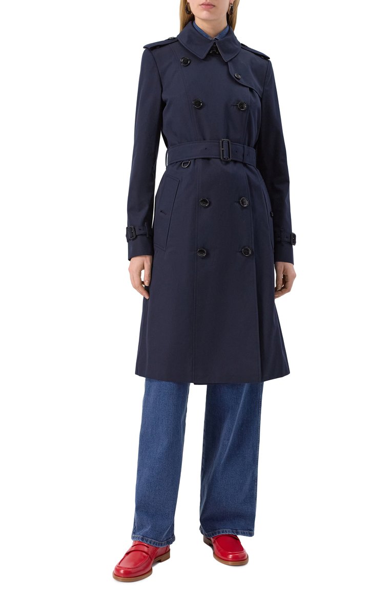 Женский хлопковый тренч BURBERRY синего цвета, арт. 8059269 | Фото 3 (Длина (верхняя одежда): До колена; Материал подклада: Хлопок; Материал внешний: Хлопок; Рукава: Длинные; Стили: Классический; Кросс-КТ: Куртка)
