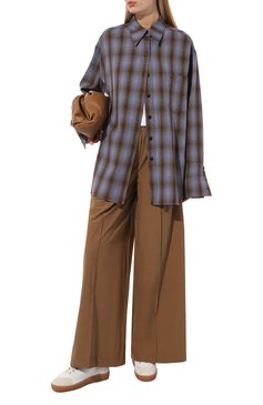 Женские хлопковые брюки BRUNELLO CUCINELLI бежевого цвета, арт. ML949B1325 | Фото 2 (Силуэт Ж (брюки и джинсы): Широкие; Длина (брюки, джинсы): Стандартные; Женское Кросс-КТ: Брюки-одежда; Материал сплава: Проставлено; Материал внешний: Хлопок; Драгоценные камни: Проставлено; Стили: Кэжуэл)