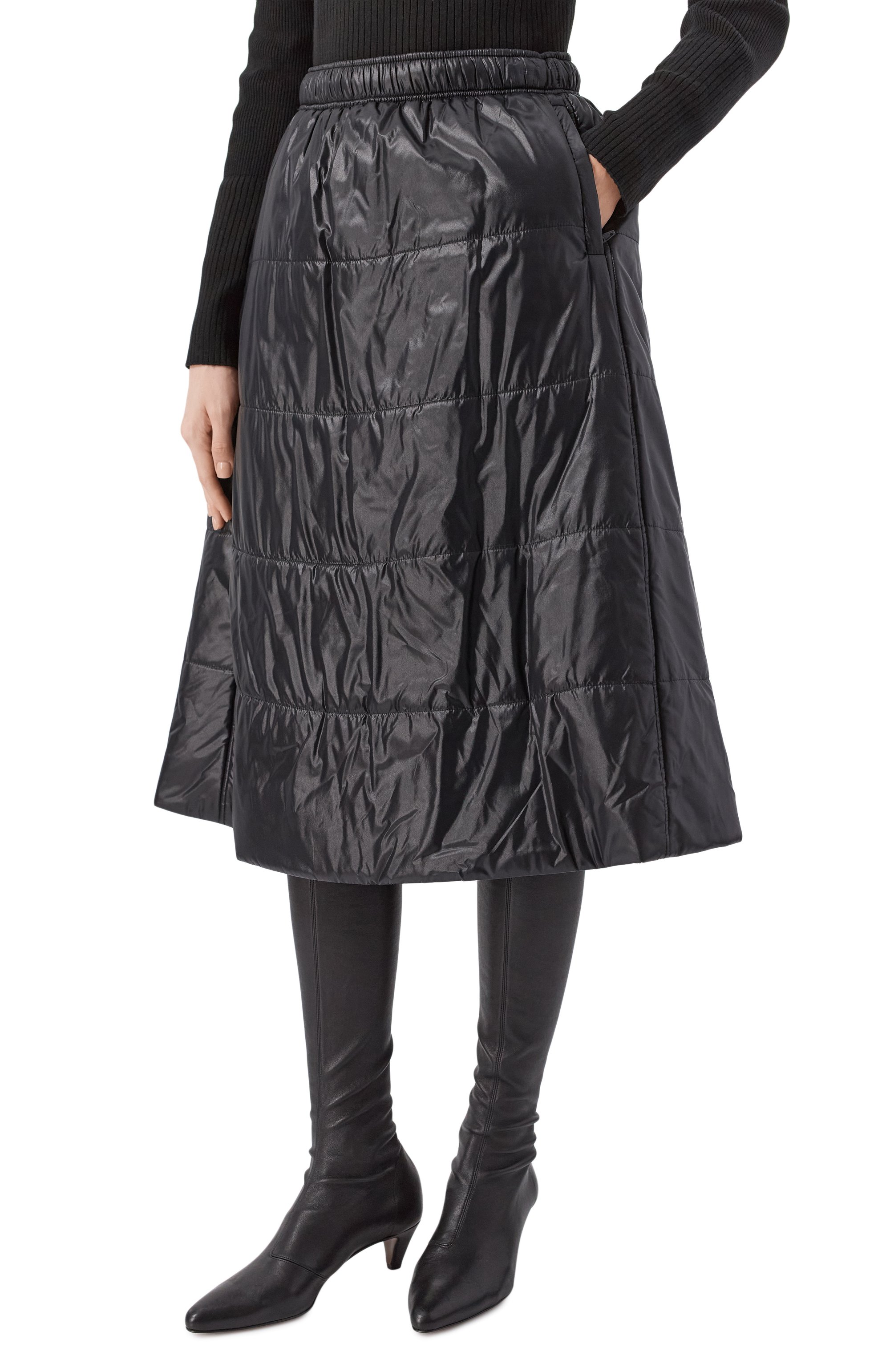 Утепленная юбка JUUN.J черного цвета по цене 69950 руб., арт. JW5Y27W04, фото 3 Утепленная юбка JUUN.J, арт. JW5Y27W04, фото 3